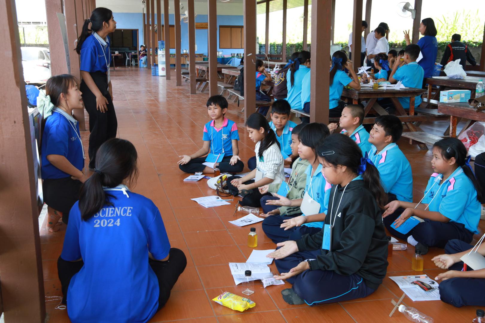 202. วันที่ 27 มกราคม 2569 โปรแกรมวิชาวิทยาศาสตร์ทั่วไป ได้จัดค่ายสเต็มศึกษาให้กับนักเรียนชั้นประถมศึกษาปีที่1-6 ณ โรงเรียนอนุบาลคลองขลุง จ.กำแพงเพชร